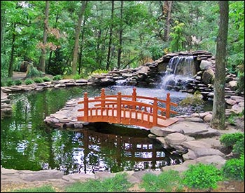 Red Cedar Eden 1/2 Picket Rail Bridge