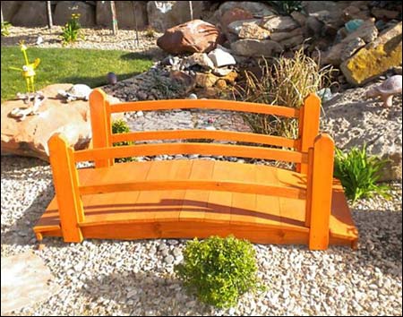 Select Pine Economy Garden Bridge